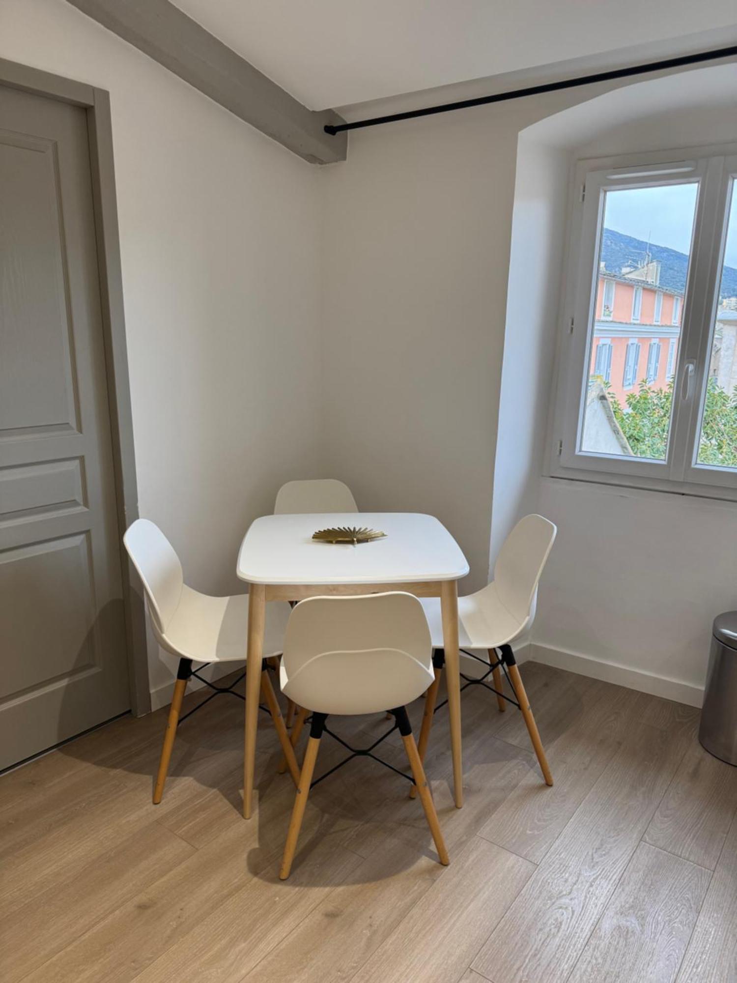Appartement Place Du Marche Bastia 巴斯蒂亚 外观 照片